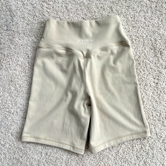 P'tula Pants - P'tula Tan High Rise 6" Biker Shorts Size Small Hidden Scrunch Buttery Soft Nude